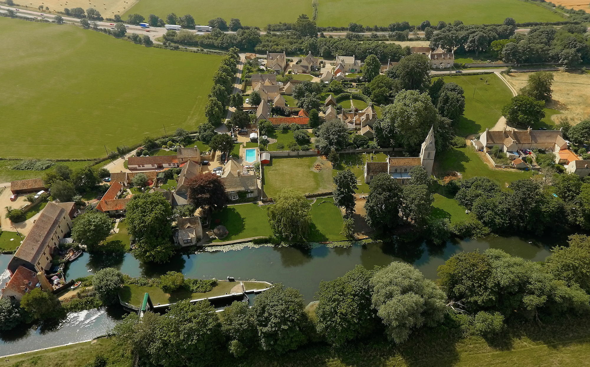River Nene Cottages Water Newton Eksteriør bilde